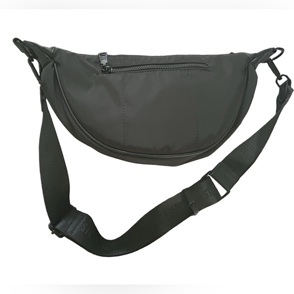 Steve Madden half moon Black Crossbody Bag - Picture 2 of 10